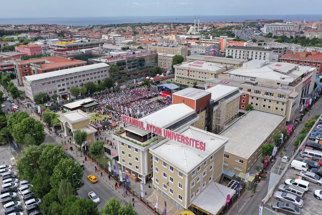 ISTANBUL AYDIN UNIVERSITY
